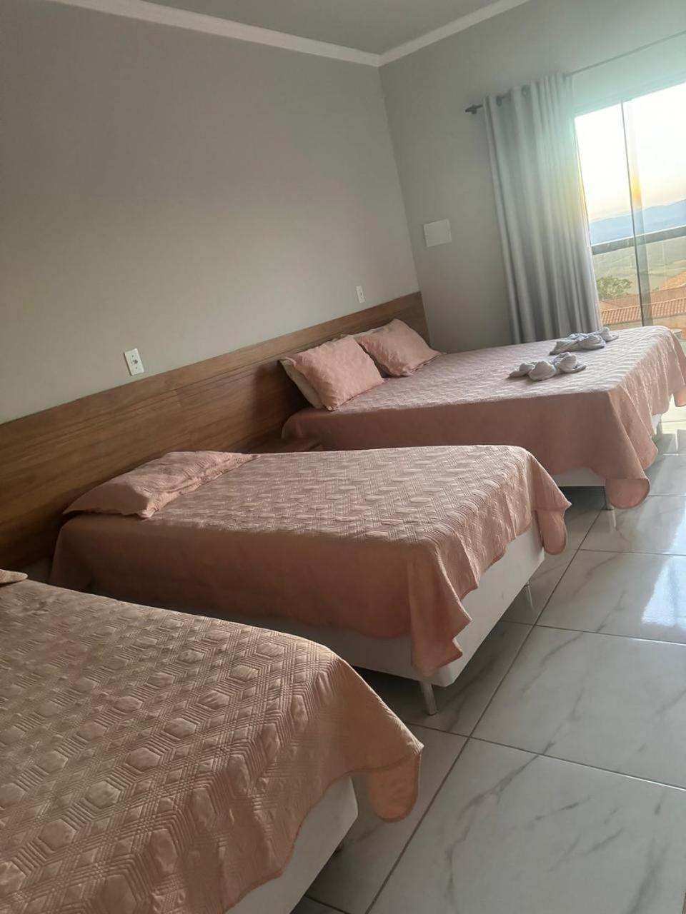 Hotel-Pousada Quartzo Rosa Sao Tome das Letras Ngoại thất bức ảnh